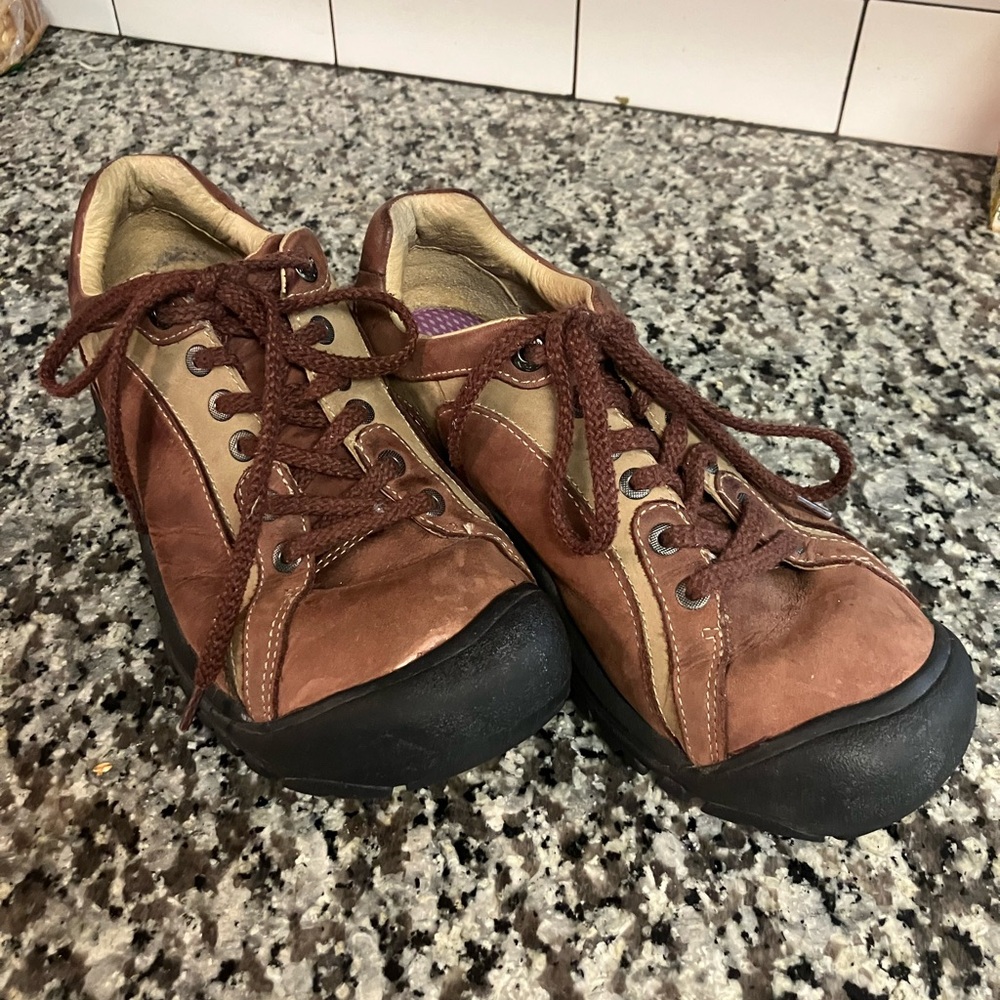 Keen Low Top Hiking Shoes